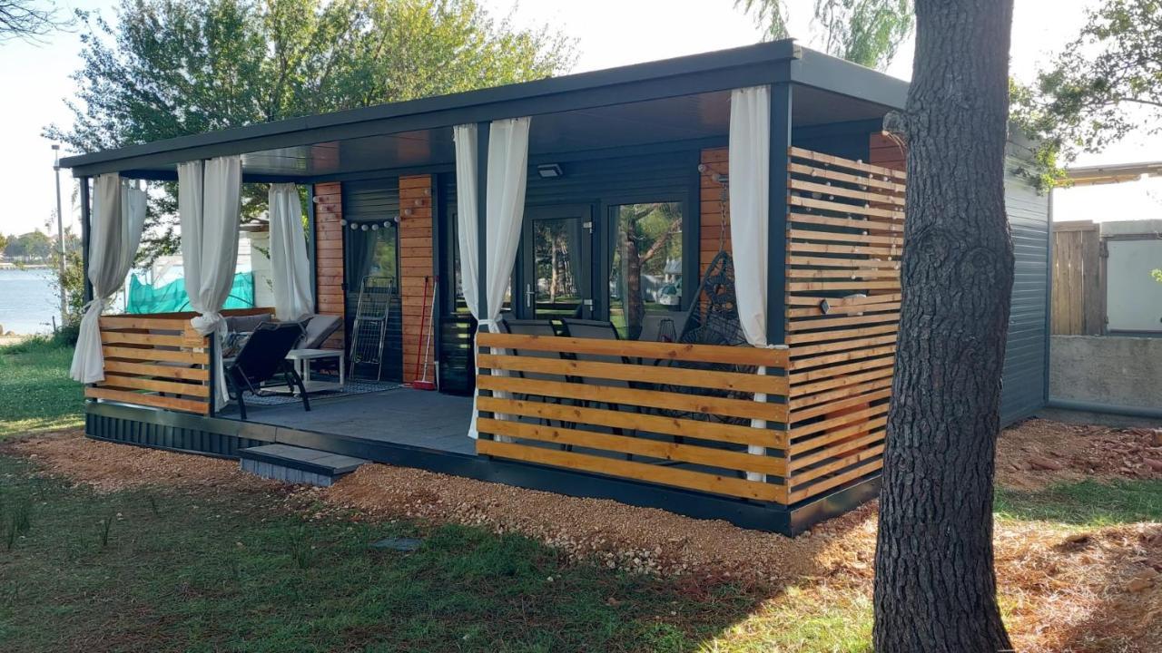 Sak Mobile Home Privlaka Privlaka  Kültér fotó
